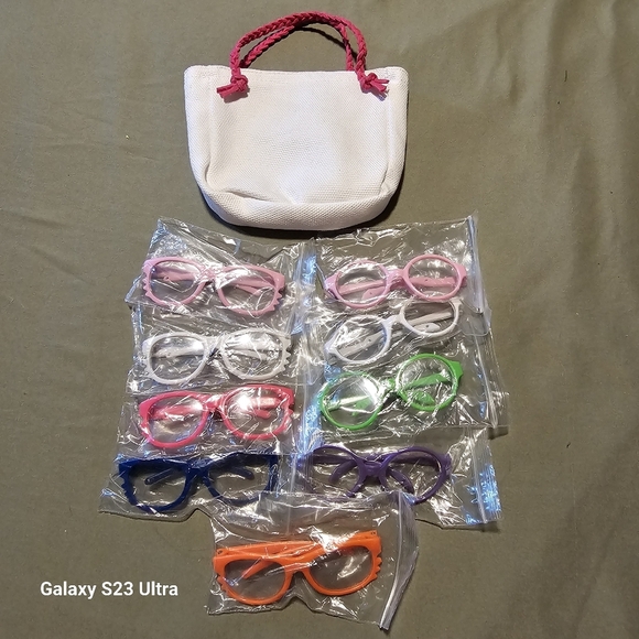 9 Eye Glasses for 18" dolls - Picture 4 of 10